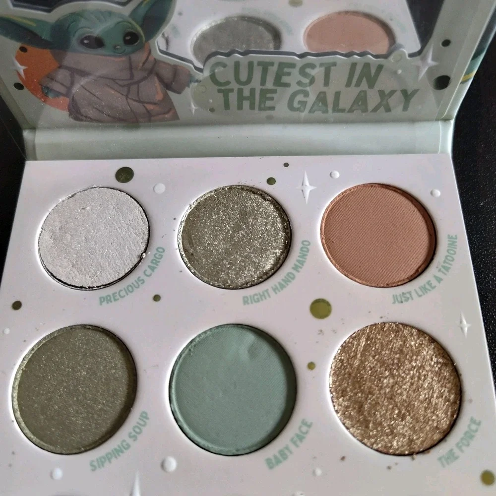 Star Wars eyeshadow palette The Mandalorian Child ColourPop pressed powder